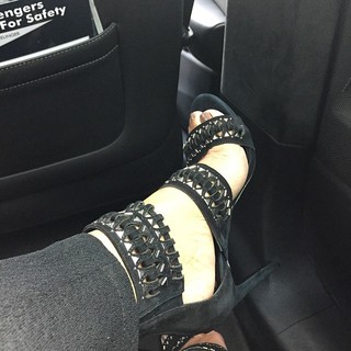 Selenis Leyva feet photo 8