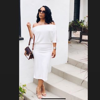 Selenis Leyva feet photo 4
