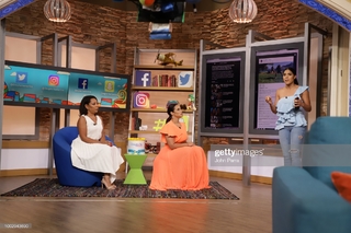 Selenis Leyva feet photo 1