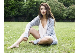 Selin Sekerci feet photo 12