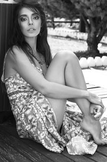 Selin Sekerci feet photo 10
