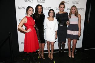 Selita Ebanks feet photo thumbnail
