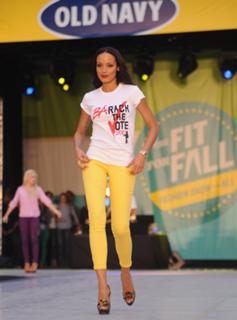 Selita Ebanks feet photo thumbnail