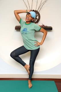 Selita Ebanks feet photo thumbnail