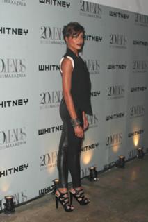 Selita Ebanks feet photo thumbnail