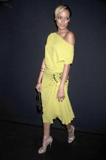 Selita Ebanks feet photo thumbnail