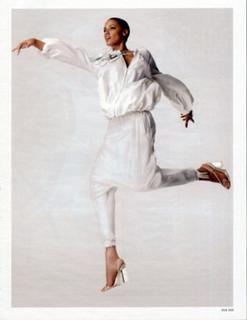 Selita Ebanks feet photo thumbnail