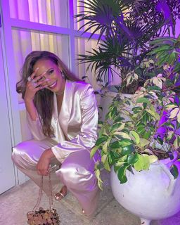 Selita Ebanks feet photo thumbnail