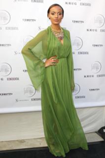 Selita Ebanks feet photo thumbnail