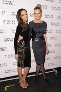 Selita Ebanks feet photo thumbnail