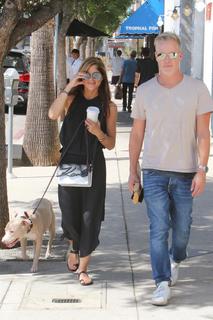 Selma Blair feet photo thumbnail