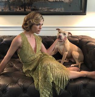 Selma Blair feet photo thumbnail