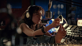 Selma Blair feet photo thumbnail