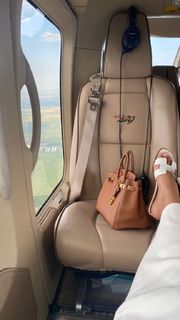Selma Omari feet photo 12