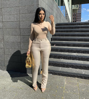 Selma Omari feet photo 7