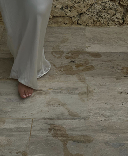 Selma Omari feet photo 6