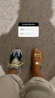 Selma Omari feet photo 16