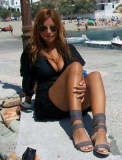 Selvaggia Lucarelli feet photo thumbnail