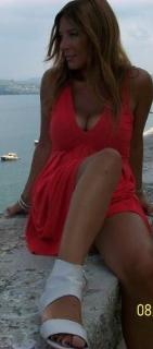 Selvaggia Lucarelli feet photo thumbnail