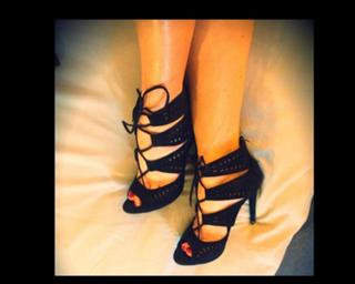 Selvaggia Lucarelli feet photo thumbnail