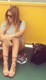 Selvaggia Lucarelli feet photo thumbnail