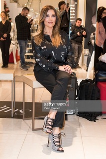 Selvaggia Lucarelli feet photo thumbnail