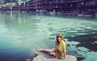 Selvaggia Lucarelli feet photo thumbnail