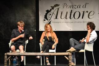 Selvaggia Lucarelli feet photo thumbnail