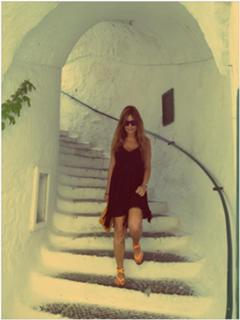 Selvaggia Lucarelli feet photo thumbnail