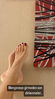 Sema Simsek feet photo 10