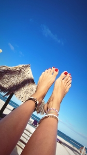 Senidah feet photo 15
