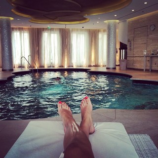 Senna Guemmour feet photo 9