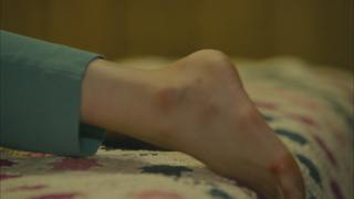 Seo Hyeon-jin feet photo 5