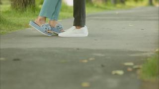 Seo Hyeon-jin feet photo 1