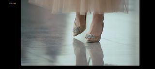 Seo Hyeon-jin feet photo 18
