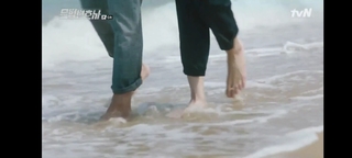 Seo Ye-Ji feet photo thumbnail