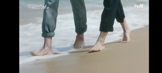 Seo Ye-Ji feet photo thumbnail