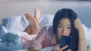 Seo Ye-Ji feet photo thumbnail