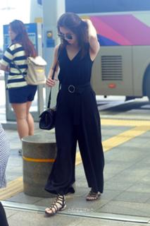 Seohyun feet photo thumbnail