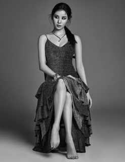 Seohyun feet photo thumbnail