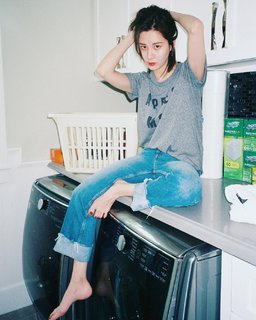Seohyun feet photo thumbnail