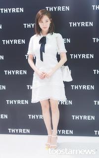 Seohyun feet photo thumbnail