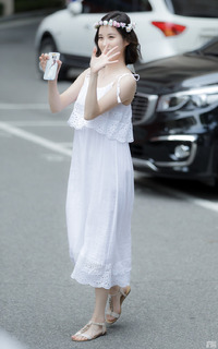 Seohyun feet photo thumbnail