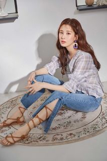 Seohyun feet photo thumbnail