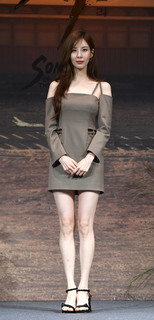 Seohyun feet photo thumbnail