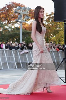 Seohyun feet photo thumbnail