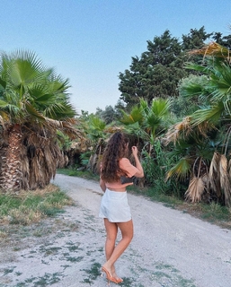 Seray Kaya feet photo 5