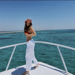 Seray Kaya feet photo 5