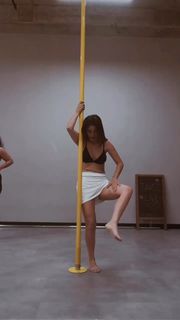 Seray Kaya feet photo 18