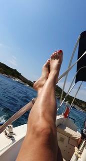 Seray Sever feet photo 7